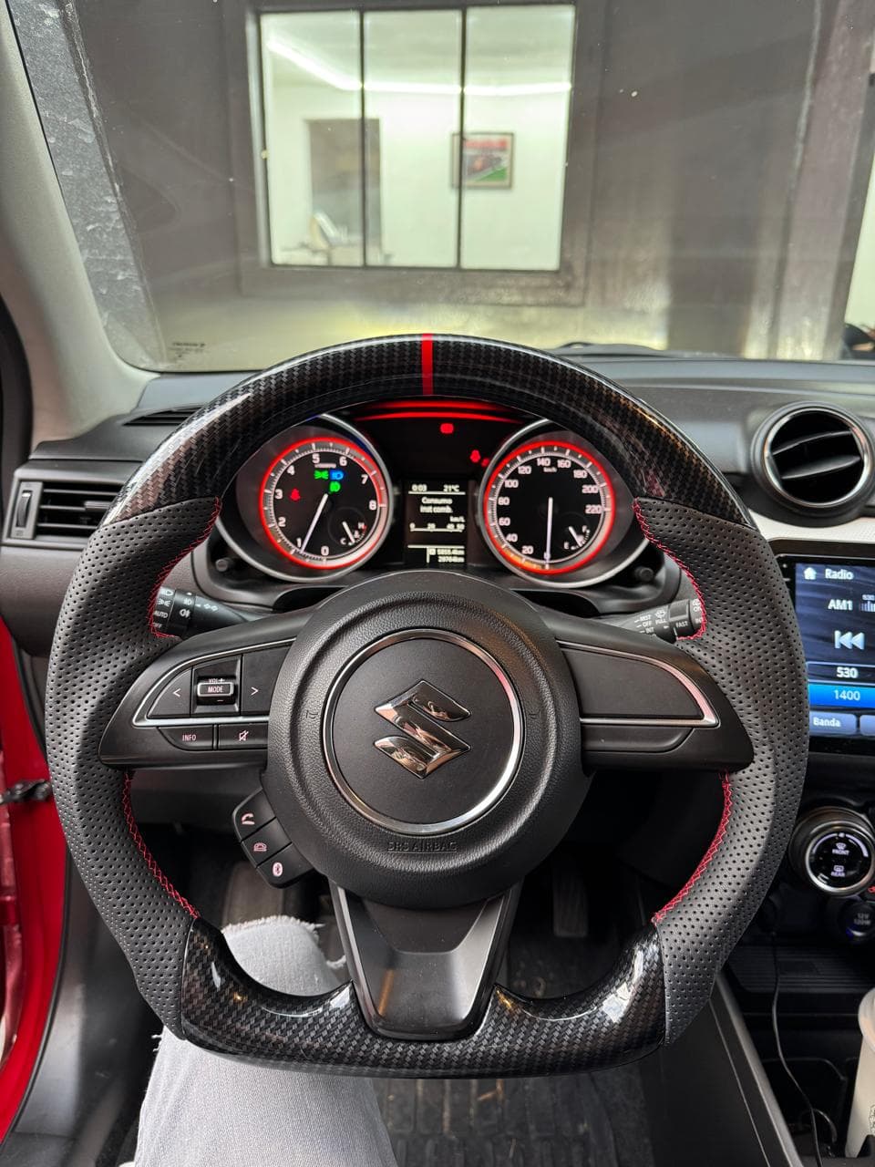 VOLANTE GT SUSUKI SWIFT FIBRA DE CARBONO